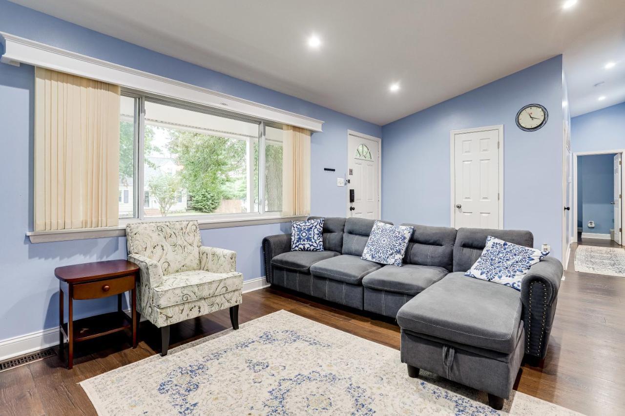Villa Escape To Our Cozy 3 Bed Rm 2 Bath Unit In Alexandria Va Esterno foto