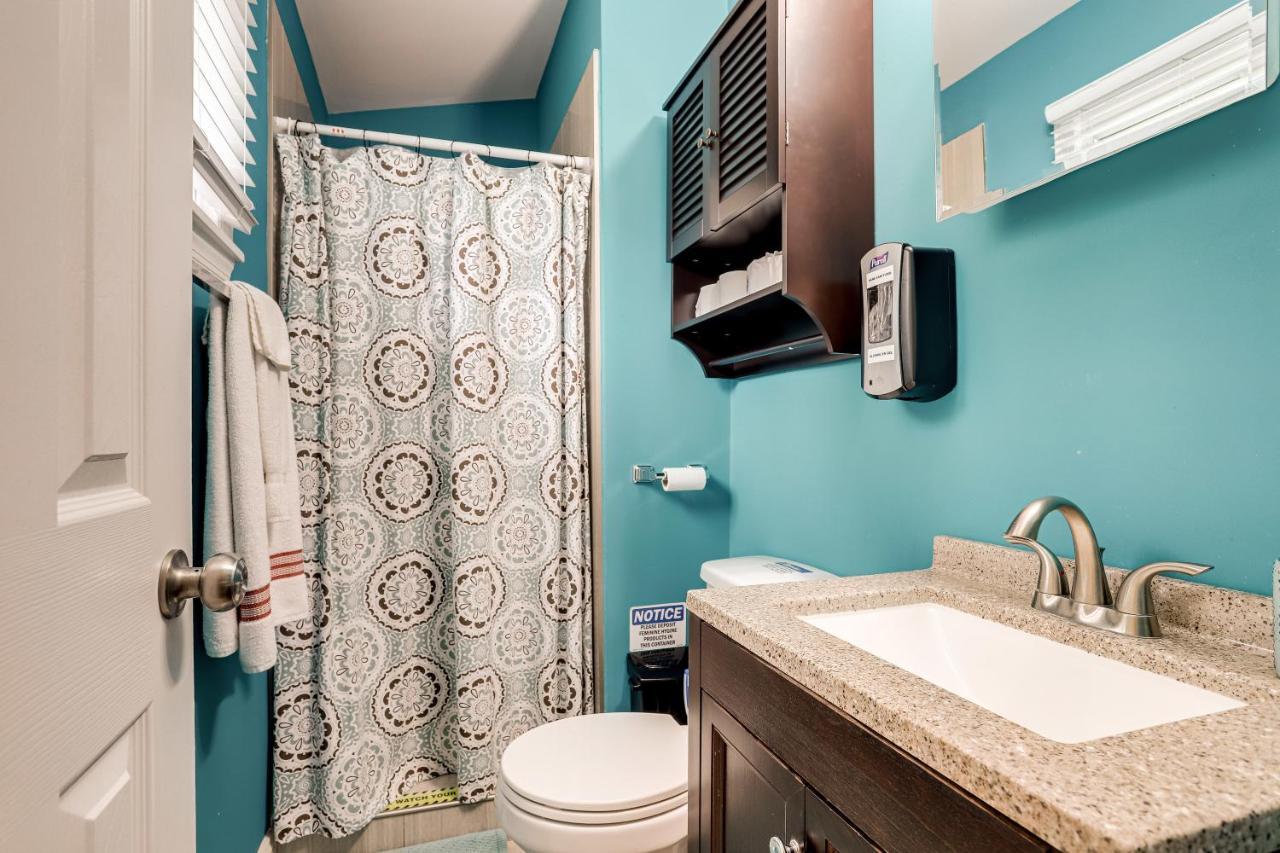 Villa Escape To Our Cozy 3 Bed Rm 2 Bath Unit In Alexandria Va Esterno foto