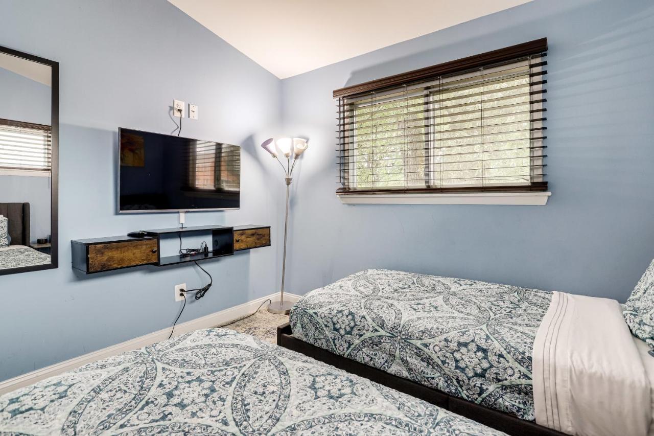Villa Escape To Our Cozy 3 Bed Rm 2 Bath Unit In Alexandria Va Esterno foto