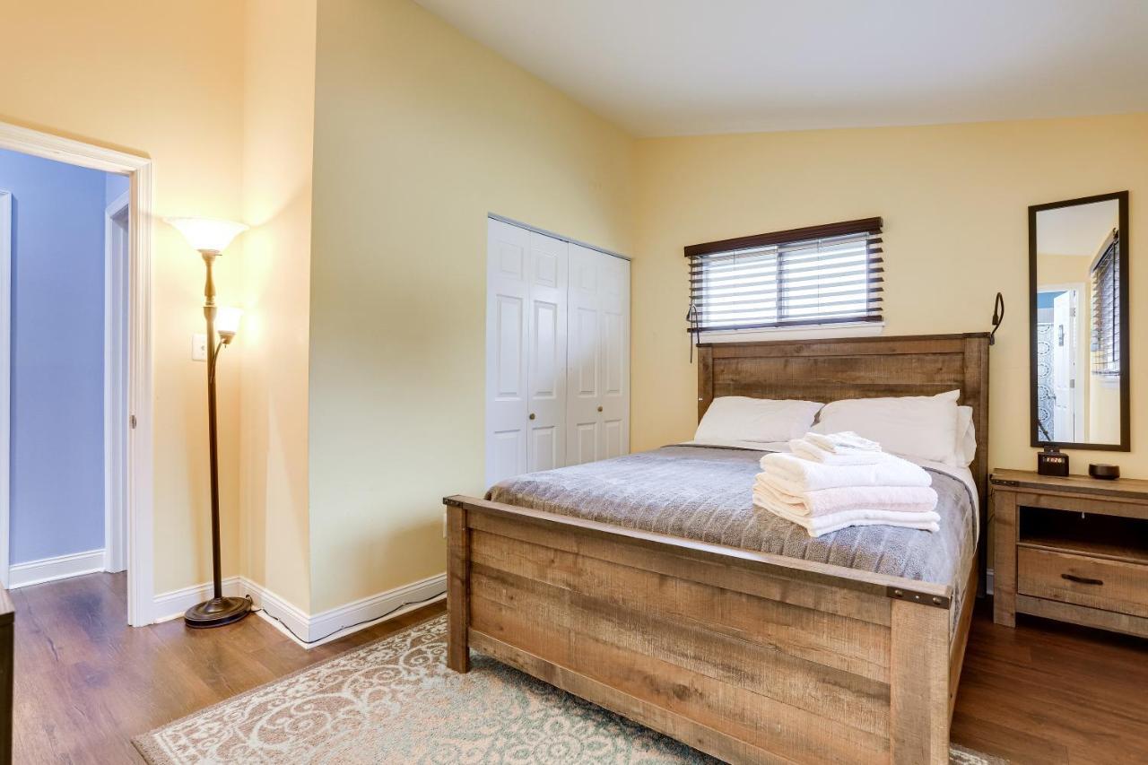 Villa Escape To Our Cozy 3 Bed Rm 2 Bath Unit In Alexandria Va Esterno foto